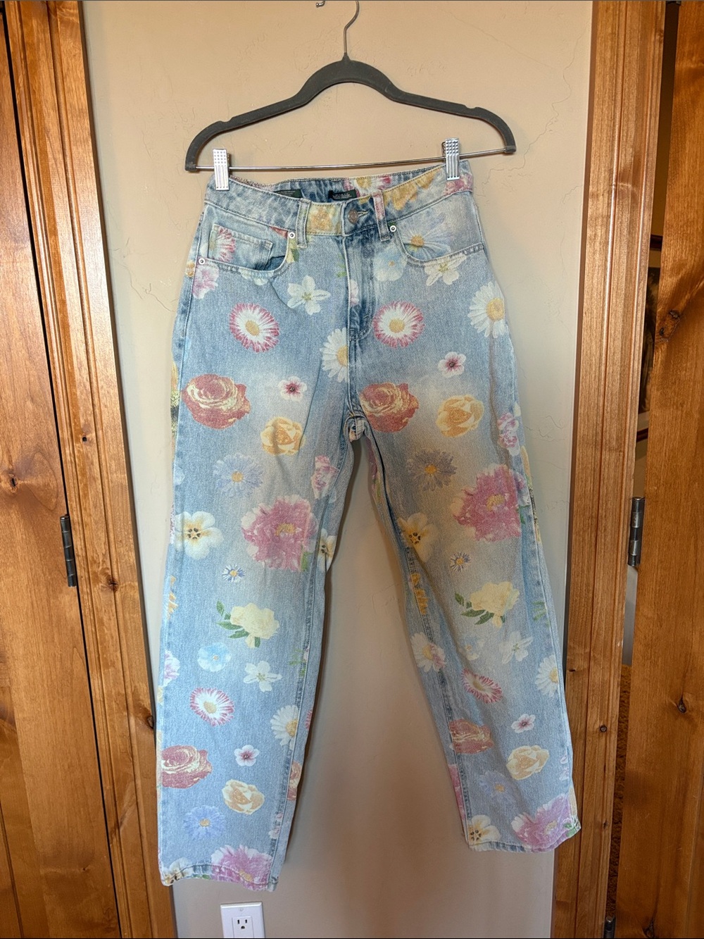 wild fable Pastel Floral Straight-Leg Jeans